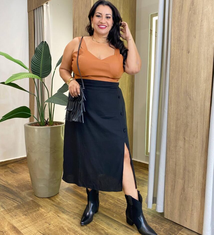 Cropped Feminino Plus Elizabeth com Bojo Couro Eco Caramelo - Fernanda Ramos Store