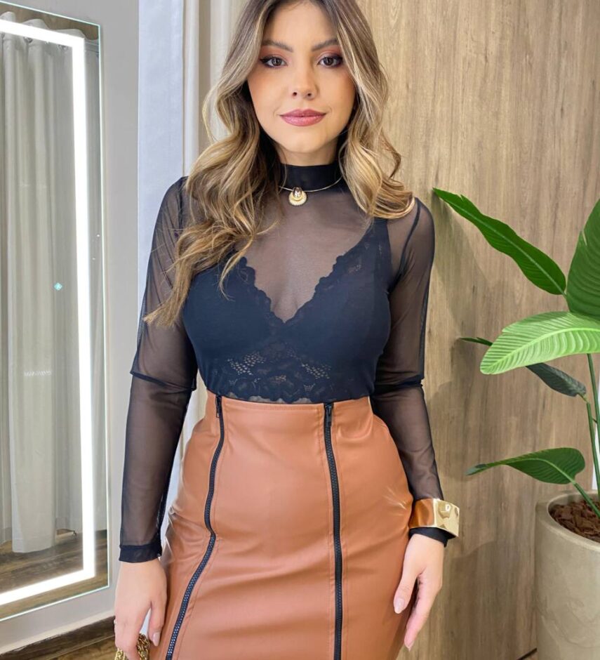 Cropped Feminino sem Bojo Isabel Manga Longa em Tule Preto - Fernanda Ramos Store