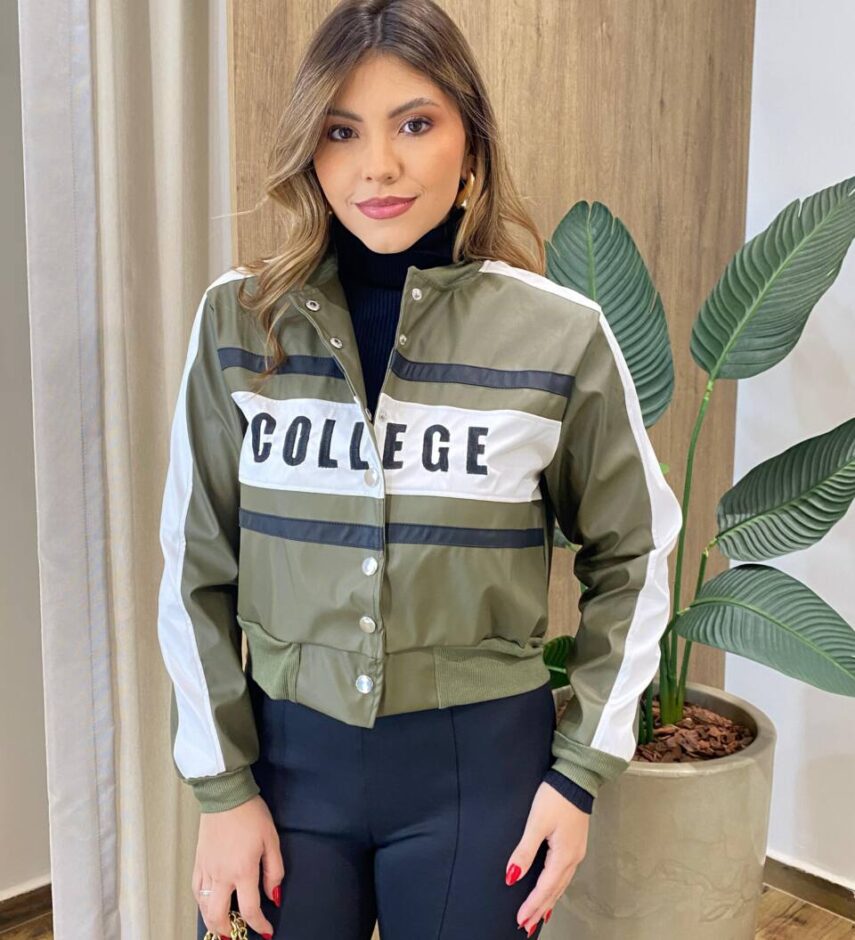 Jaqueta Feminina College Couro Eco Verde Militar - Fernanda Ramos Store