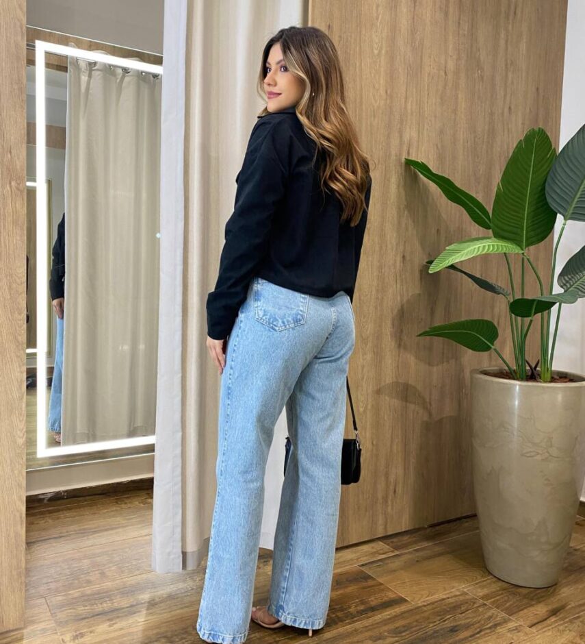 Jaqueta Feminina Esmeralda em Cotelê Preta - Fernanda Ramos Store