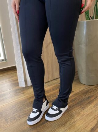 Legging Feminina Mabela com Abertura na Barra Preta - Fernanda Ramos Store