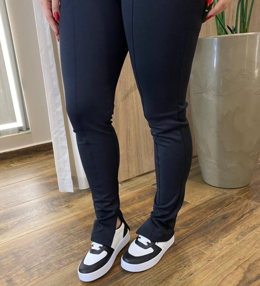 Legging Feminina Mabela com Abertura na Barra Preta - Fernanda Ramos Store