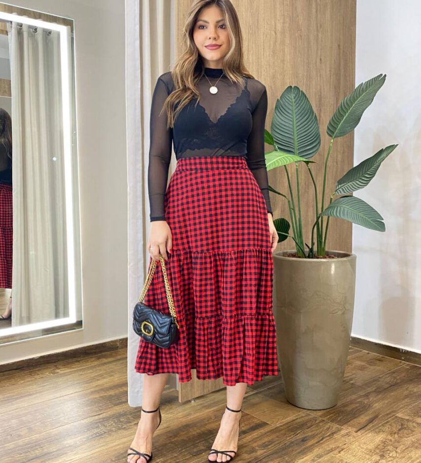 Saia Midi Feminina Amanda com Lastex Xadrez Vermelha - Fernanda Ramos Store