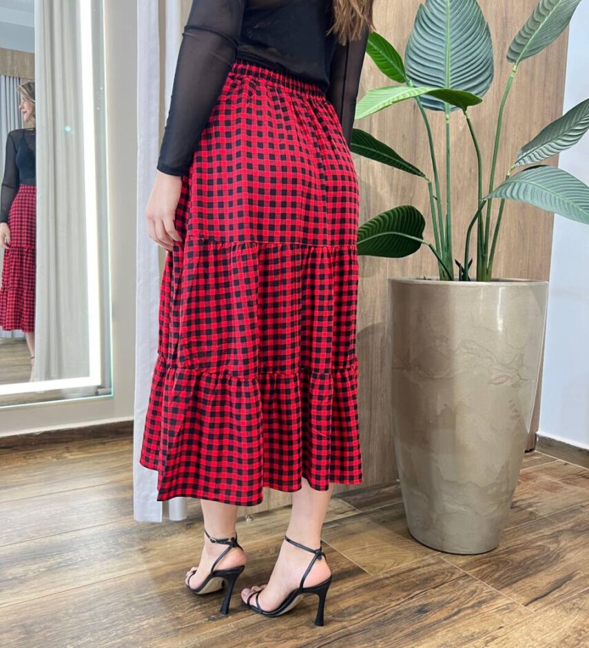 Saia Midi Feminina Amanda com Lastex Xadrez Vermelha - Fernanda Ramos Store