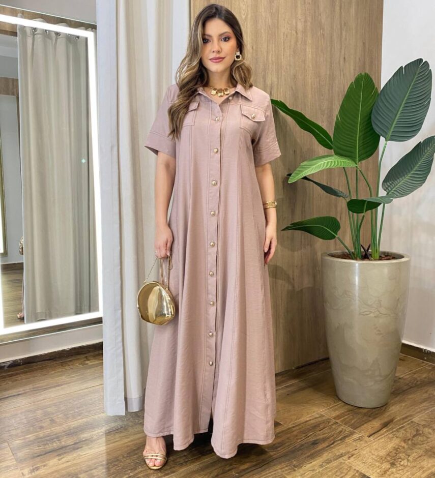Vestido Longo Izzie sem Bojo Manga Curta Detalhes em Botões Bege - Fernanda Ramos Store
