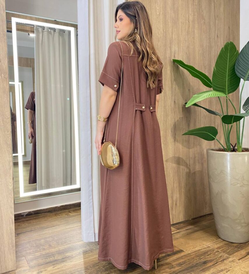 Vestido Longo Izzie sem Bojo Manga Curta Detalhes em Botões Marrom - Fernanda Ramos Store