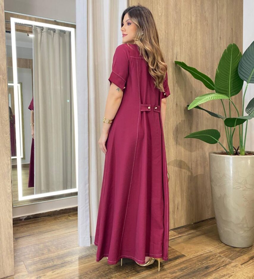 Vestido Longo Izzie sem Bojo Manga Curta Detalhes em Botões Vinho - Fernanda Ramos Store