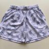 Bermuda Masculina Tactel Boxer Essencial Curta Folhagem Branca - Fernanda Ramos Store