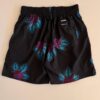 Bermuda Masculina Tactel com Elástico e Bolsos Preto Floral - Fernanda Ramos Store