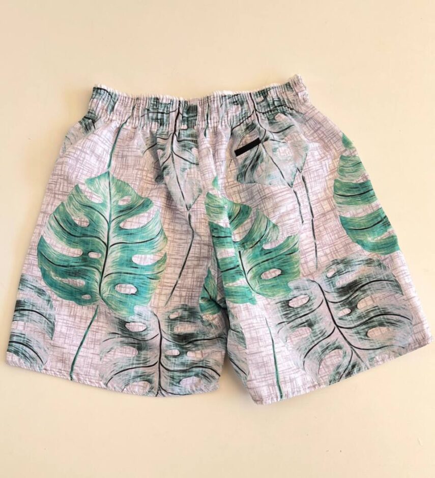 Bermuda Masculina Tactel com Elástico e Detalhes Branco - Fernanda Ramos Store