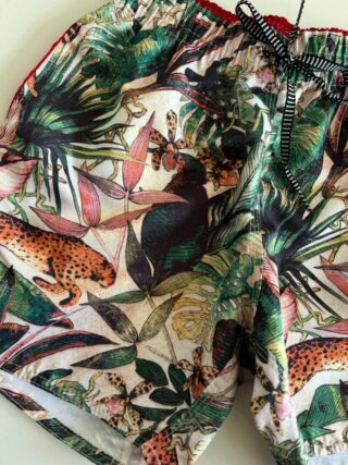 Bermuda Masculina Tactel com Elástico Estampa Animal - Fernanda Ramos Store