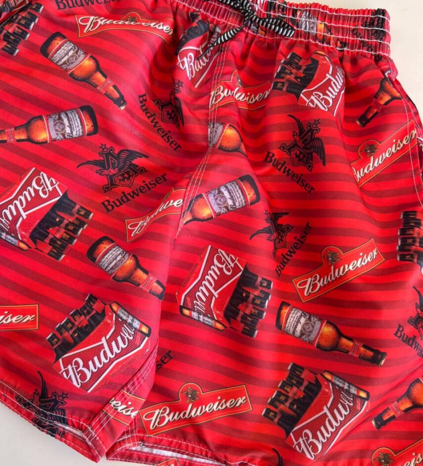 Bermuda Masculina Tactel com Elástico Estampa Cerveja Vermelho - Fernanda Ramos Store