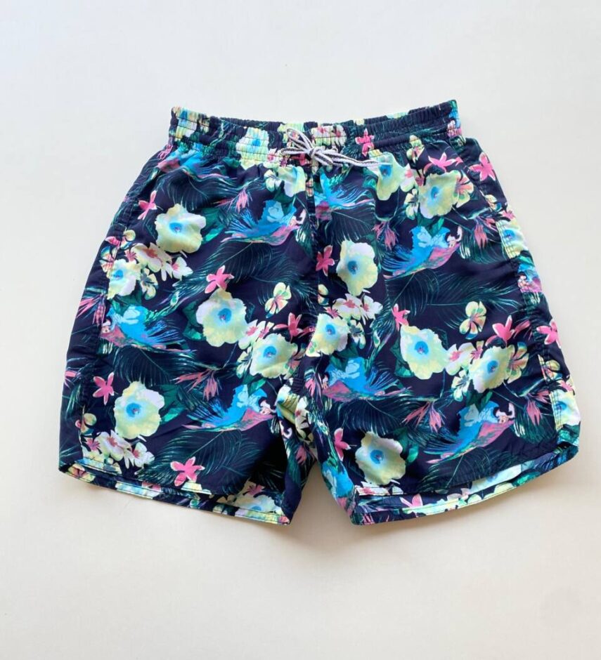 Bermuda Masculina Tactel com Elástico Estampa Tropical Azul - Fernanda Ramos Store