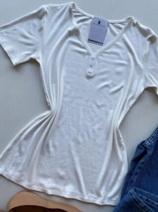 Blusa Feminina Elouise Manga Curta com Detalhes Branca - Fernanda Ramos Store