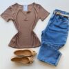 Blusa Feminina Elouise Manga Curta com Detalhes Cappucino - Fernanda Ramos Store