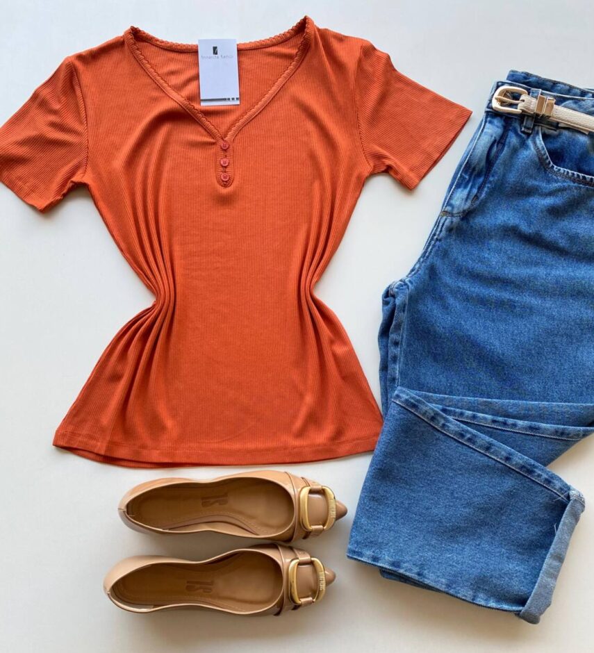 Blusa Feminina Elouise Manga Curta com Detalhes Coral - Fernanda Ramos Store