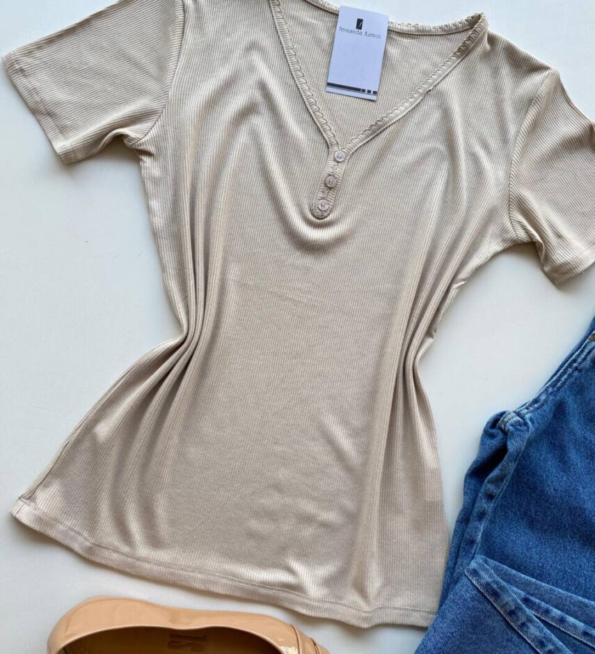 Blusa Feminina Elouise Manga Curta com Detalhes Nude - Fernanda Ramos Store