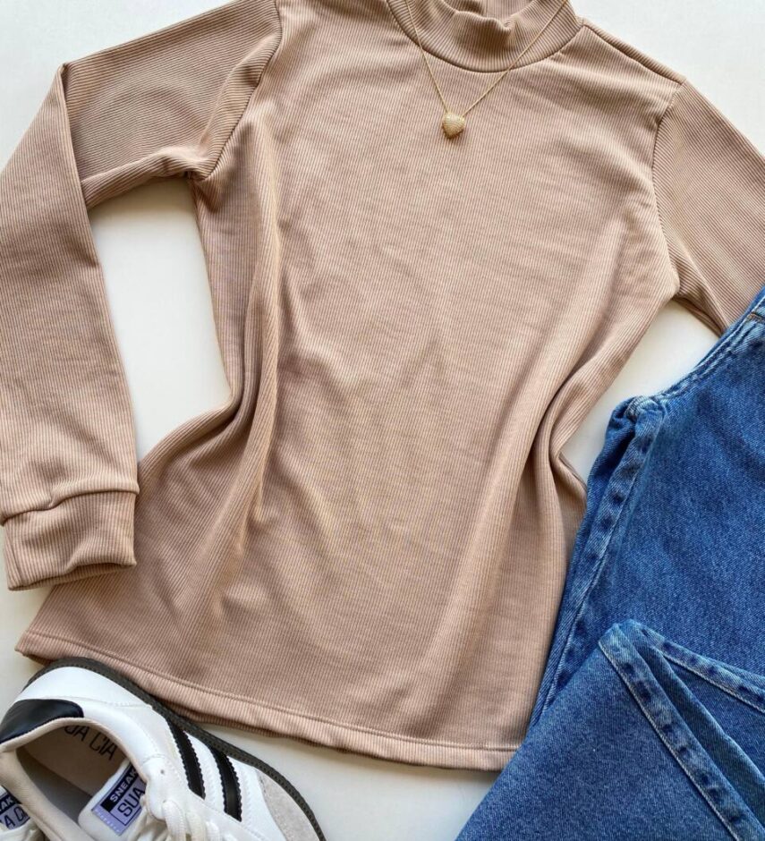 Blusa Feminina Manga Longa Canelada e Flanelada Bege - Fernanda Ramos Store