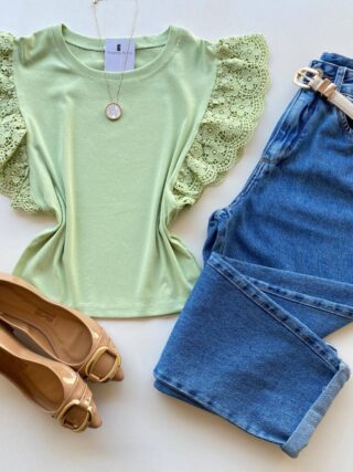 Blusa Feminina Manga Muscle com Detalhes em Guipir Verde AT5205 - Fernanda Ramos Store