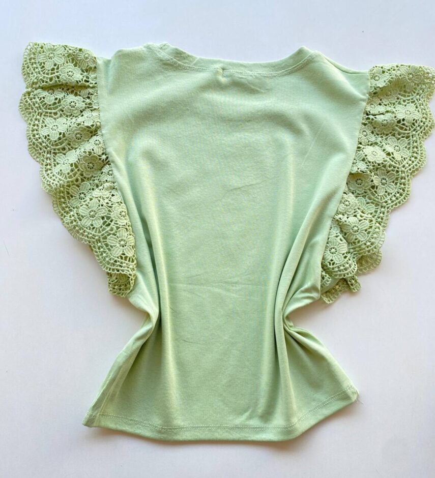 Blusa Feminina Manga Muscle com Detalhes em Guipir Verde AT5205 - Fernanda Ramos Store