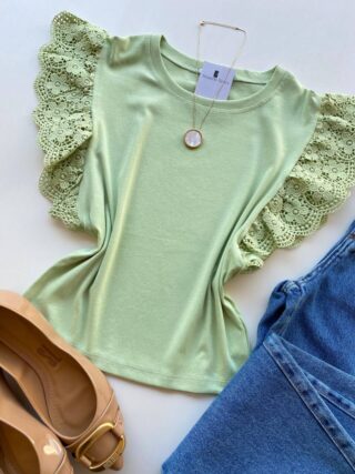Blusa Feminina Manga Muscle com Detalhes em Guipir Verde AT5205 - Fernanda Ramos Store
