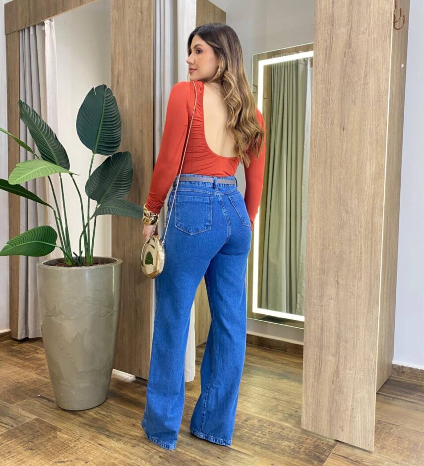 Body Feminino Mendy com Bojo Manga Longa Costas Nua TerraCota - Fernanda Ramos Store