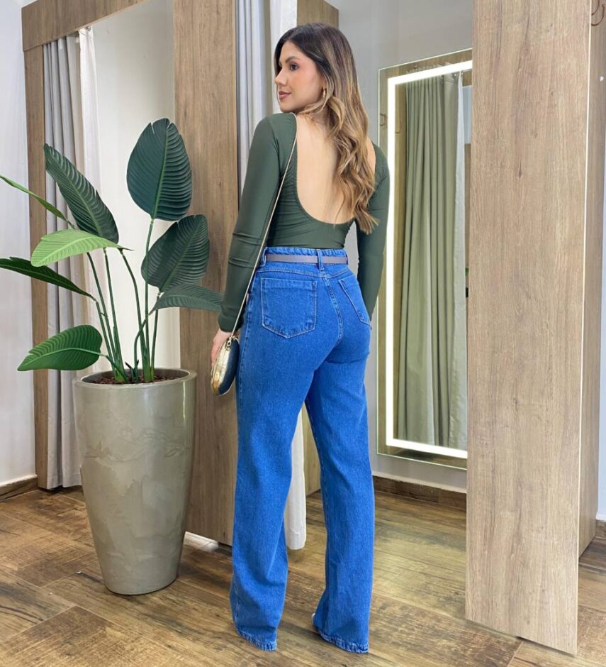 Body Feminino Mendy com Bojo Manga Longa Costas Nua Verde - Fernanda Ramos Store