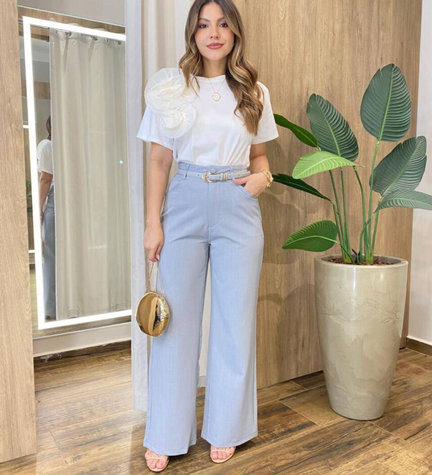 Calça Feminina Social Tassila Pantalona com Cinto Cinza Claro - Fernanda Ramos Store