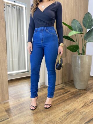 Calça Jeans Feminina Cigarrete Botões na Barra A26912KM - Fernanda Ramos Store