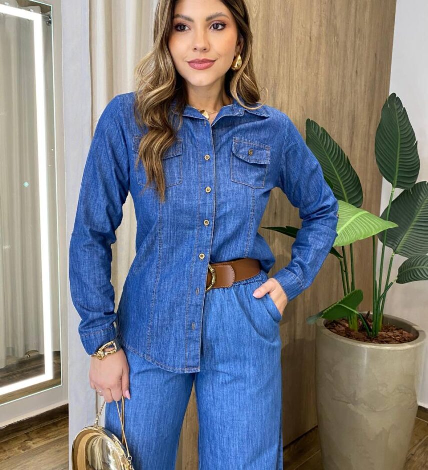 Camisa Feminina Jeans Elisa Manga Longa com Bolso Frontal - Fernanda Ramos Store