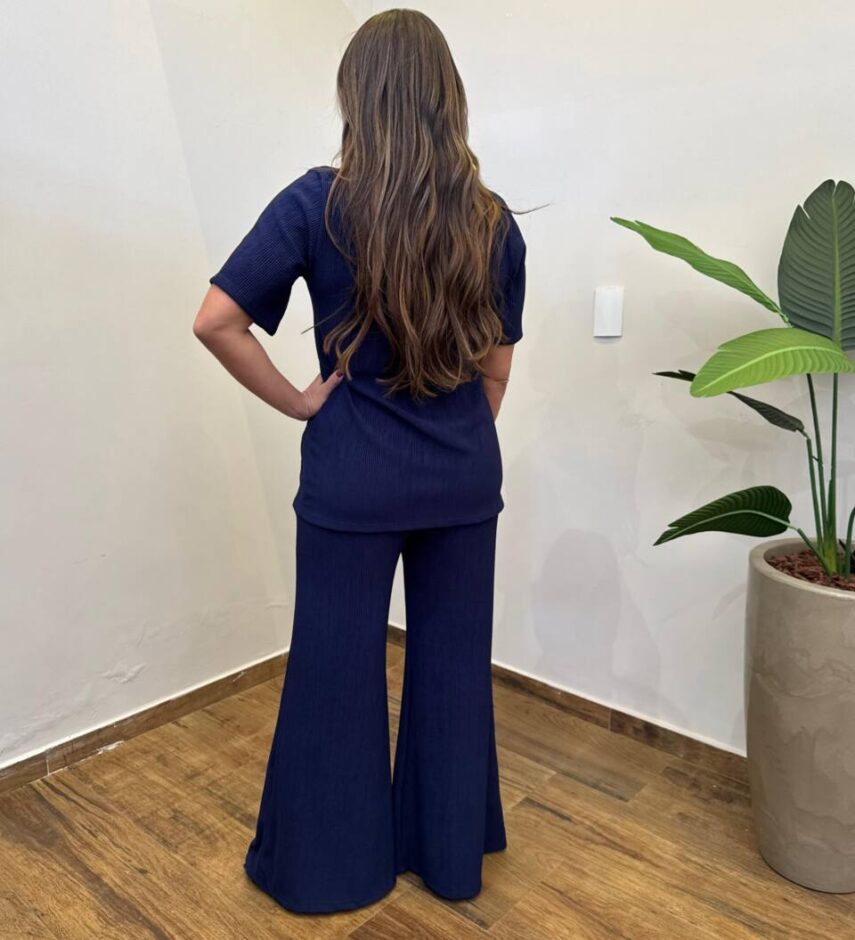 Conjunto Feminino Comfy Blusa e Calça Canelado Azul Marinho - Fernanda Ramos Store