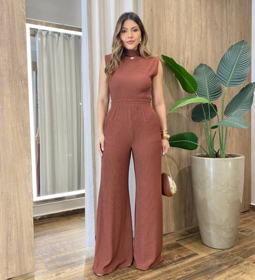 Conjunto Feminino Rose Comfy Regata Gola e Calça Canelado Terra - Fernanda Ramos Store
