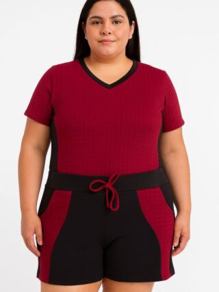 Conjunto Maria Plus Blusa Manga Curta e Short com Detalhe Vinho - Fernanda Ramos Store