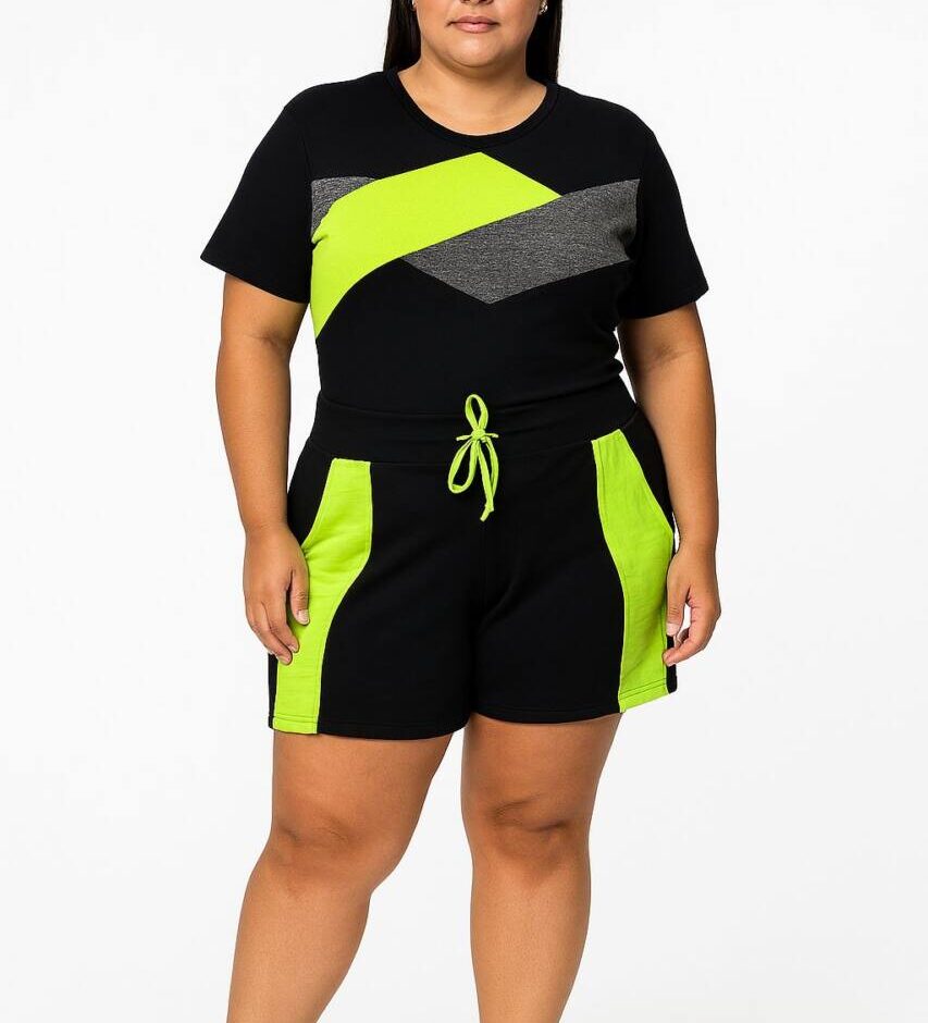 Conjunto Plus Blusa Manga Curta com Faixas Verde e Short Preto - Fernanda Ramos Store