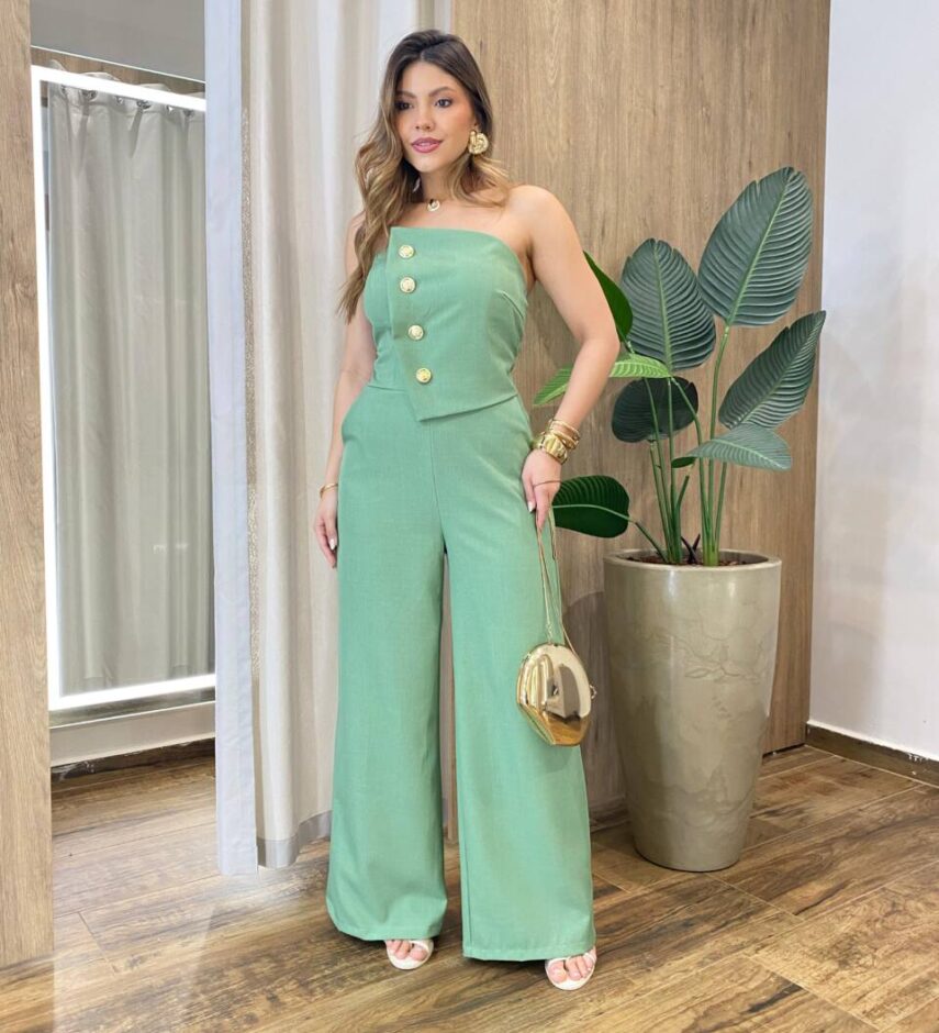 Macacão Longo Feminino Angelina com Bojo Detalhe em Botões Verde - Fernanda Ramos Store