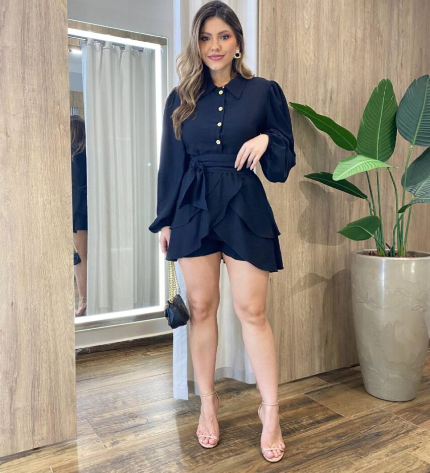 Macaquinho Curto Anye sem Bojo em Camadas Preto - Fernanda Ramos Store
