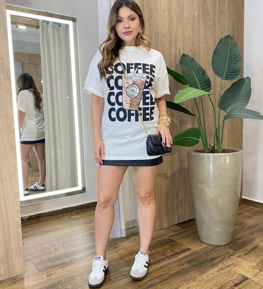 Max T-shirt Feminina Manga Curta Estampa Coffee Off White - Fernanda Ramos Store