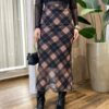 Saia Feminina Midi Manu Tule Estampa Xadrez Marrom - Fernanda Ramos Store