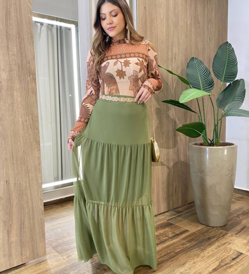 Saia Longa Feminina em Tule com Transparência Verde Oliva - Fernanda Ramos Store