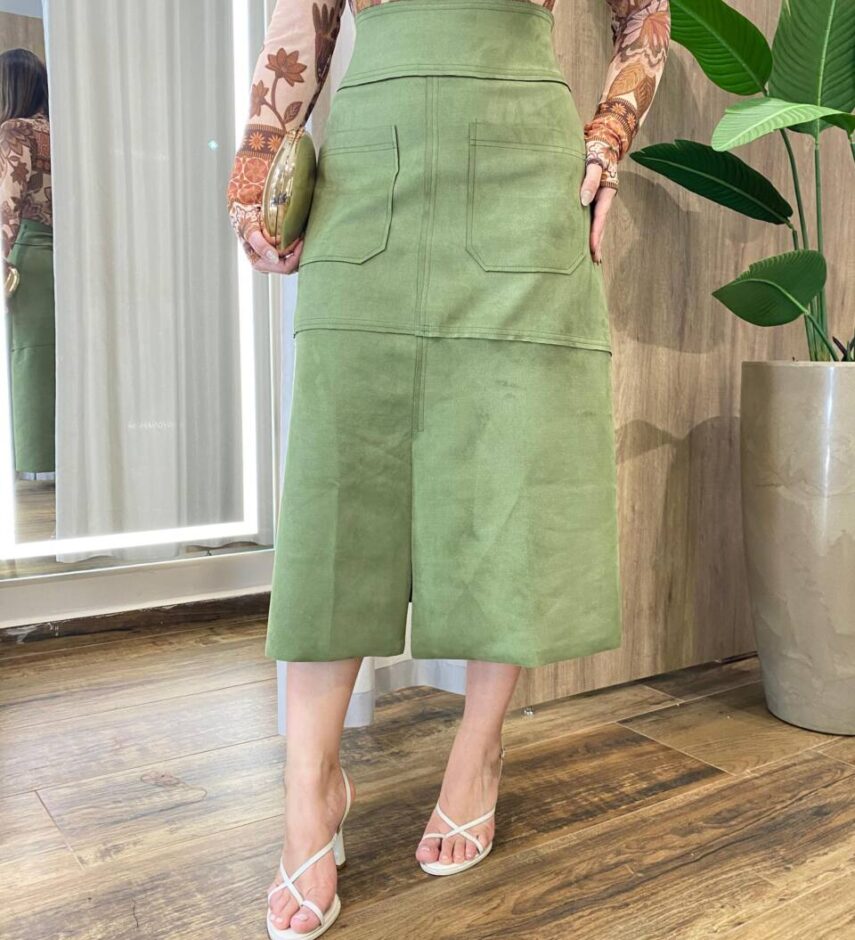 Saia Midi Feminina Aria em Suede Bolso Frontal Verde - Fernanda Ramos Store