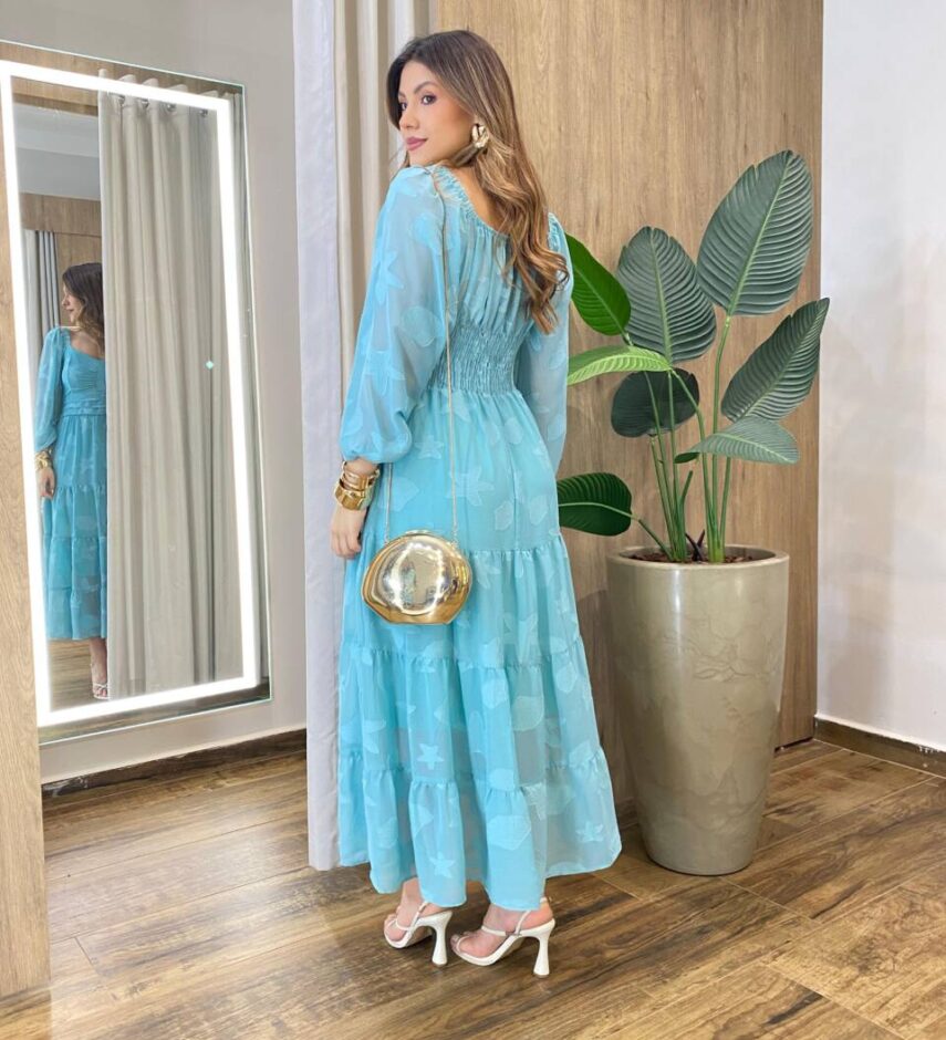 Vestido Longo sem Bojo Manga Longa com Detalhes Bordado Verde Água - Fernanda Ramos Store