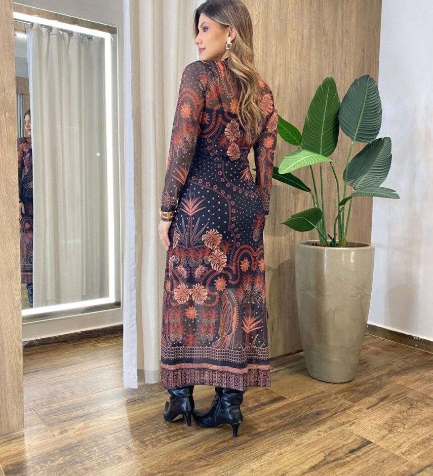 Vestido Midi Bruna de Tule sem Bojo Manga Longa Estampa Abacaxi - Fernanda Ramos Store