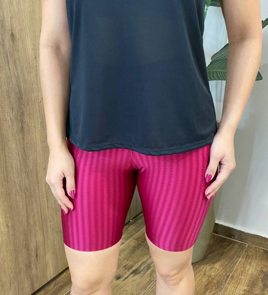 Bermuda Feminina Fitness Detalhe Cintilante Fucsia - Fernanda Ramos Store