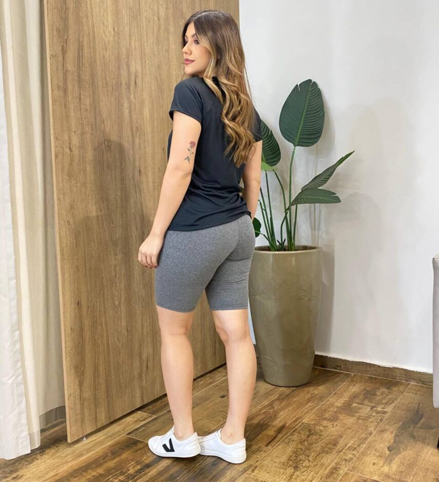 Bermuda Feminina Fitness em Cotton Ciclista Cinza - Fernanda Ramos Store