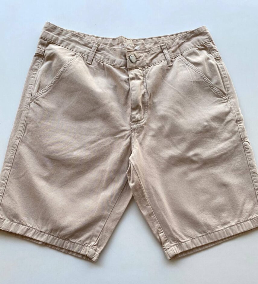 Bermuda Masculina Jeans Básica com Bolsos Bege - Fernanda Ramos Store