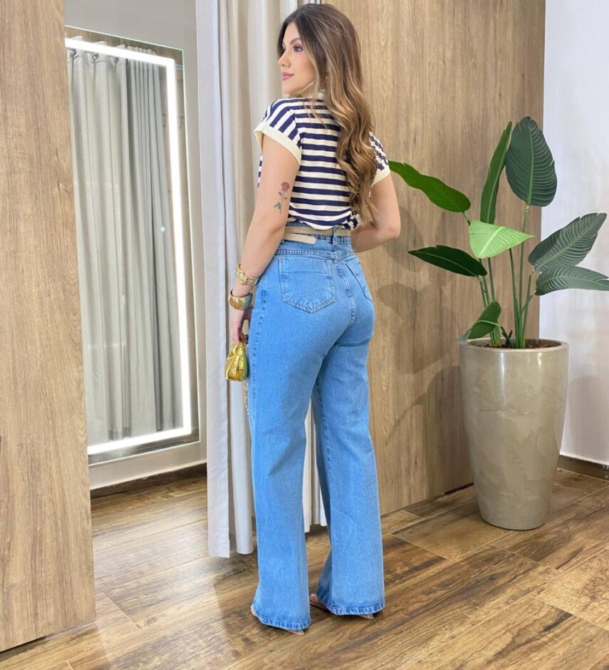 Blusa Feminina Fafá Manga Curta Gola Dobrável Listrada Azul - Fernanda Ramos Store