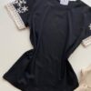 Blusa Feminina Manga Curta Hellen com Bordado Preta - Fernanda Ramos Store