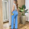 Blusa Tee Muscle Feminina Listrada Off White com Azul - Fernanda Ramos Store