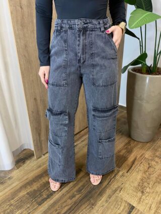Calça Feminina Jeans Wide Leg Cargo Preto Estonado - Fernanda Ramos Store