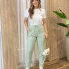 Calça Feminina Viscolinho Soraia Bolsos e Detalhe Barra Verde Mata - Fernanda Ramos Store